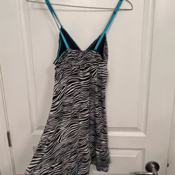 Pucker Up Lacey Zebra Print With Turquoise Blue Lace Trim.  Flouncy Tiered Hem L - Picture 4 of 9